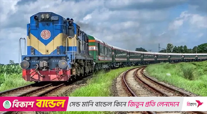 পূজার ছুটিতে চলবে ৪ জোড়া বিশেষ ট্রেন